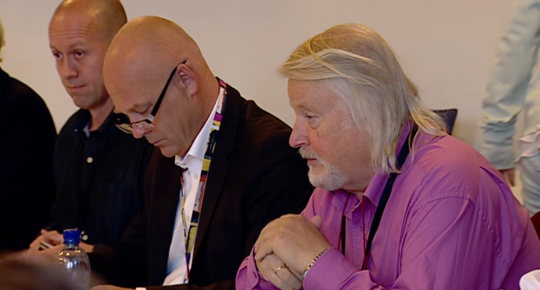 Per Edgar Kokkvold formaður Útvarpsráðs og fyrrum framkvæmdastjóri norska Blaðamannafélagsins sést …