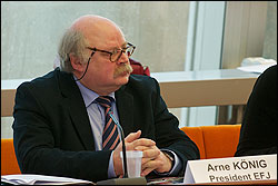 Arne König, forseti EFJ