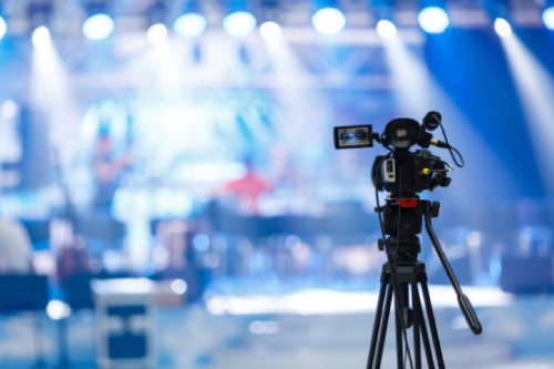 Pressukvöldið verður 17. maí