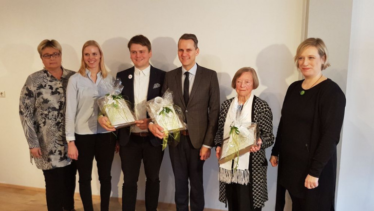 Frá verðlaunaafhendingunni í dag. (Mynd: RÚV)