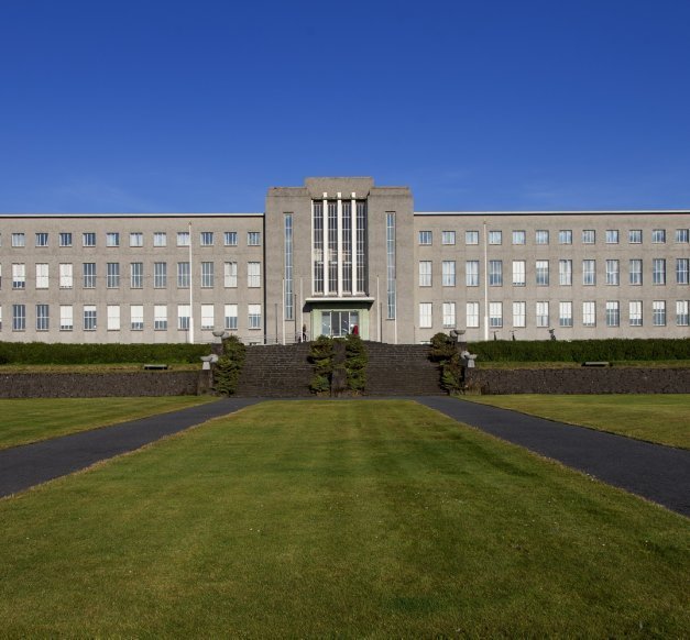 Nám í fjölmiðla- og boðskiptafræði og fleira