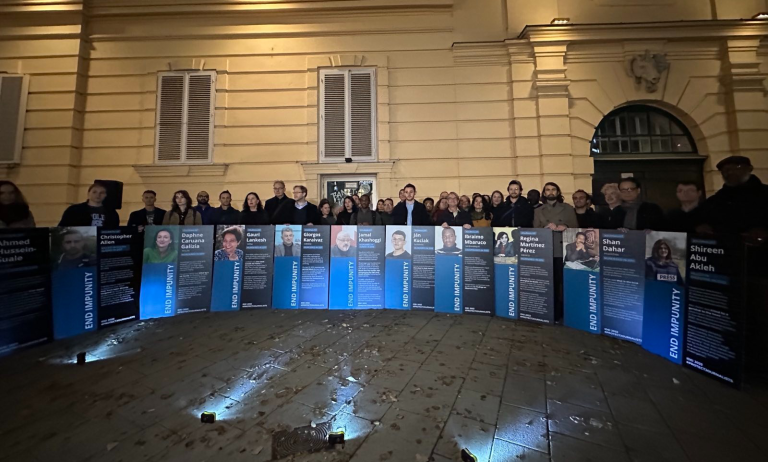 Frá mótmælum IPI í nóvember sl. við skrifstofur SÞ í Vínarborg, þar sem fram fór „aðgerðafundur“ (Pl…