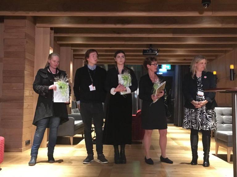 Verðlaunahafar ásamt ráðherra.