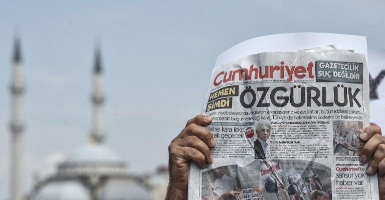 Tyrkland: Sjö blaðamenn látnir lausir